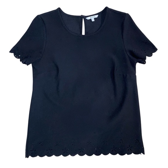ALFRED SUNG Tops - Alfred Sung Black Scalloped Edge Short Sleeve Top
